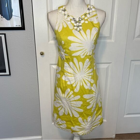 LOFT Yellow and White Floral Dress with Beaded Neckline Size 2 - Picture 1 of 4